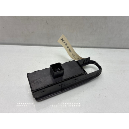 Interrupteur de leve vitre avant gauche VOLKSWAGEN GOLF 6