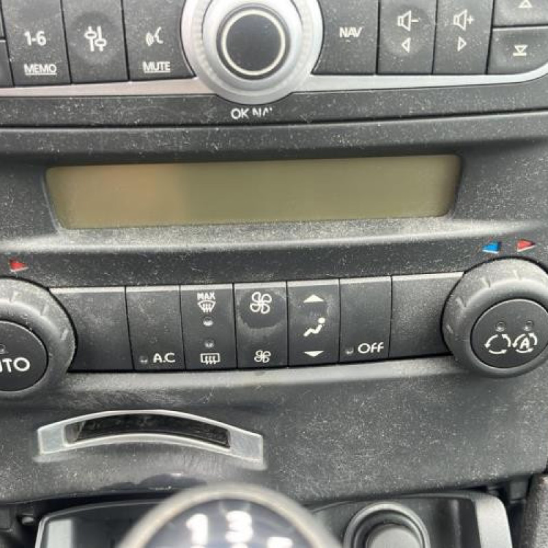 Compresseur clim RENAULT LAGUNA 2 Photo n°12