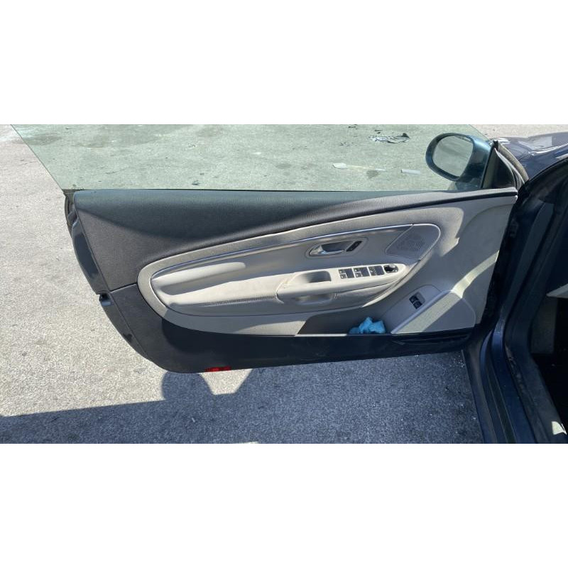 Etrier arriere droit (freinage) VOLKSWAGEN EOS Photo n°17