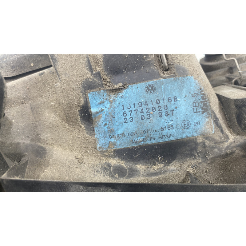 Optique avant principal droit (feux)(phare) VOLKSWAGEN GOLF 4 Photo n°4