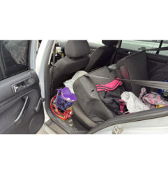 Vitre arriere gauche VOLKSWAGEN GOLF 4
