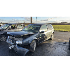 Custode arriere droit VOLKSWAGEN GOLF 4