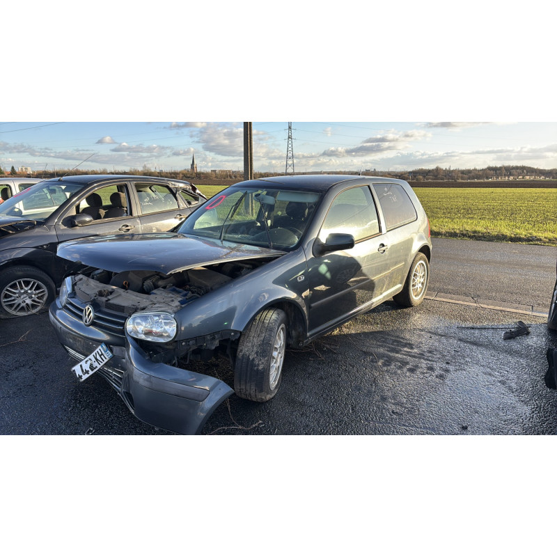 Custode arriere droit VOLKSWAGEN GOLF 4 Photo n°3