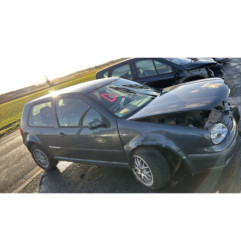 Custode arriere droit VOLKSWAGEN GOLF 4