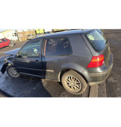 Custode arriere droit VOLKSWAGEN GOLF 4