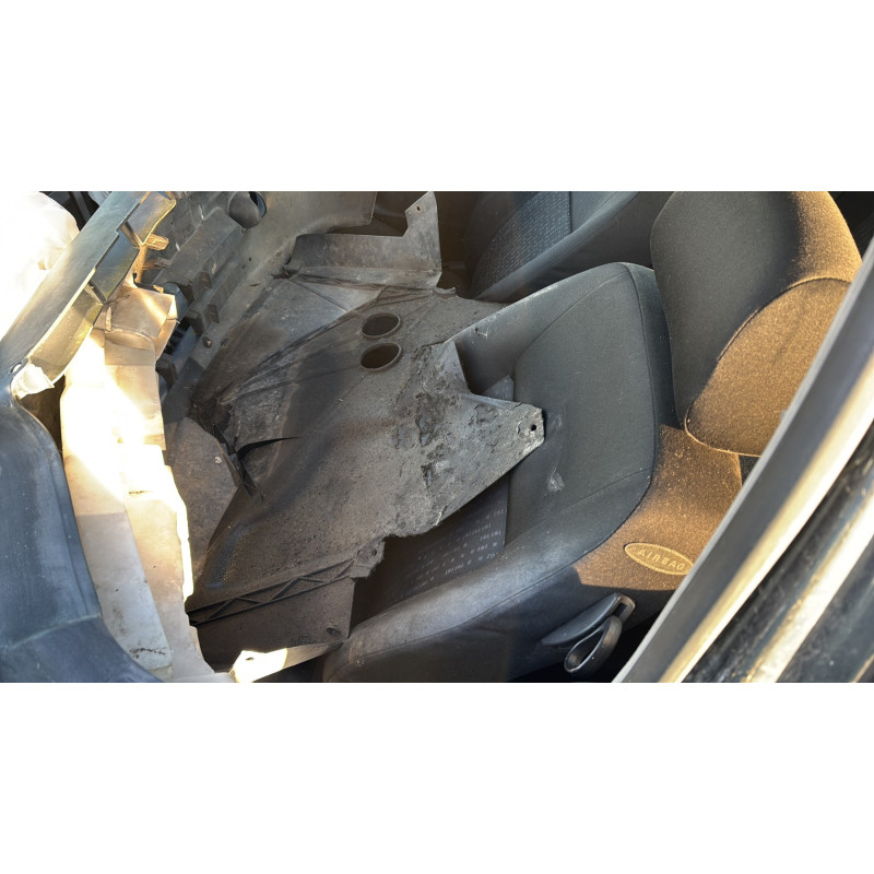 Custode arriere gauche VOLKSWAGEN GOLF 4 Photo n°11