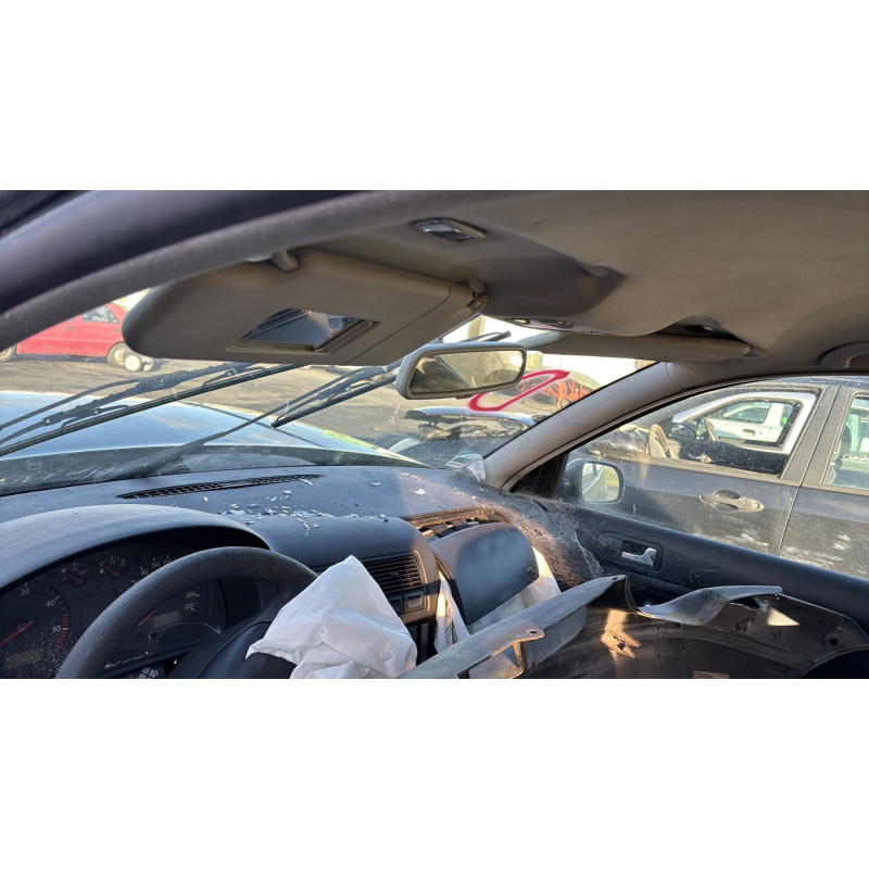 Custode arriere gauche VOLKSWAGEN GOLF 4 Photo n°13