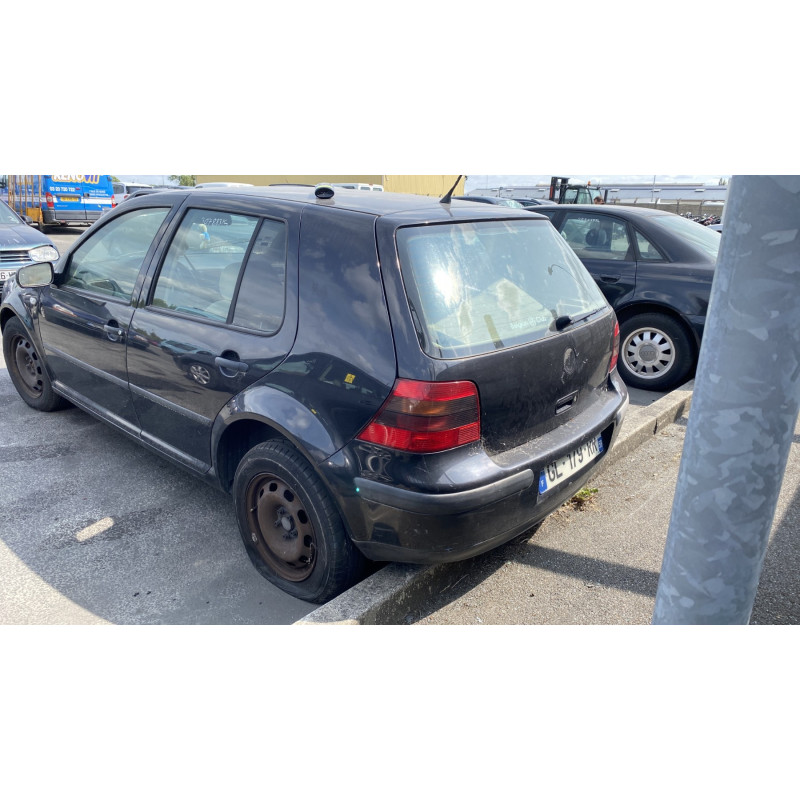 Plage arriere VOLKSWAGEN GOLF 4 Photo n°8