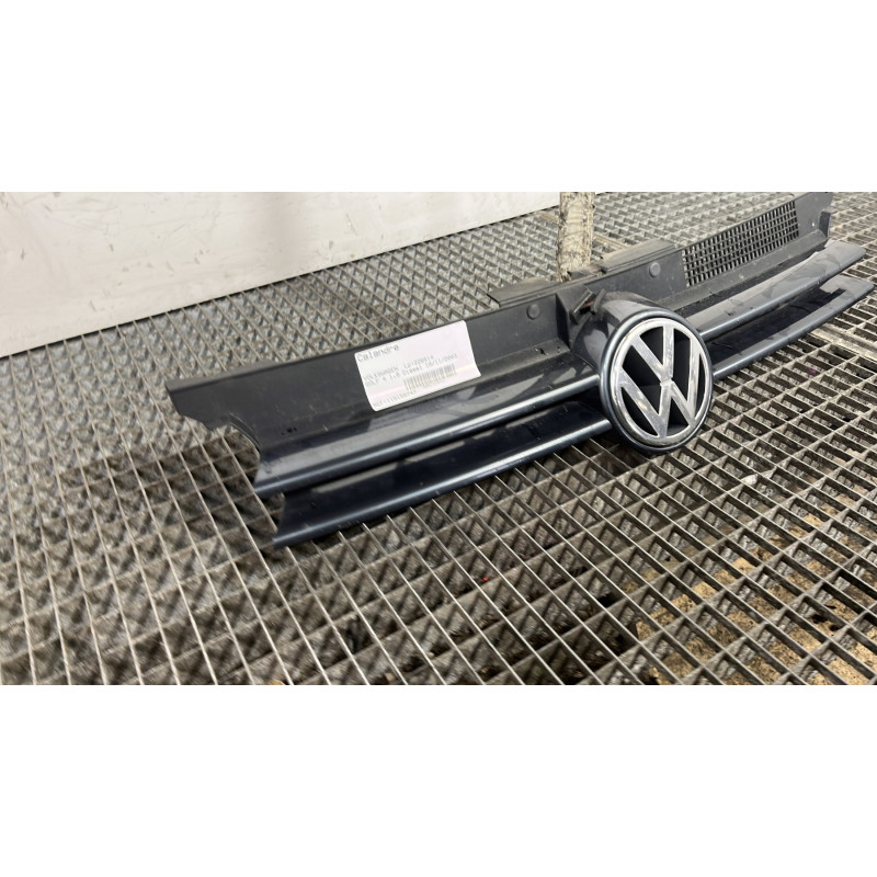 Calandre VOLKSWAGEN GOLF 4 Photo n°2