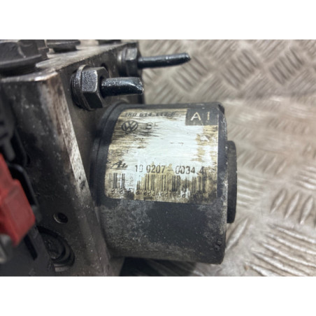 Bloc ABS (freins anti-blocage) VOLKSWAGEN GOLF 5