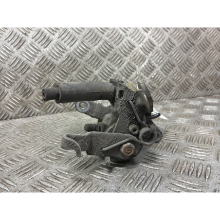 Etrier arriere gauche (freinage) VOLKSWAGEN GOLF 5