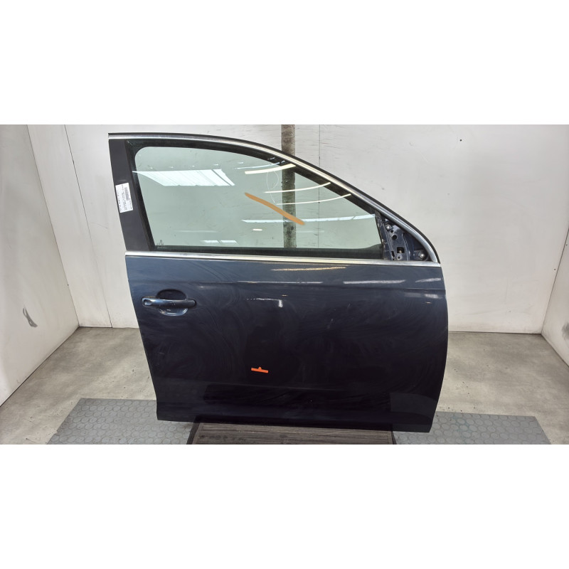 Porte avant droit VOLKSWAGEN GOLF 5 Photo n°1