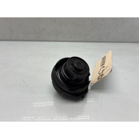 Bouchon de carburant VOLKSWAGEN GOLF 6