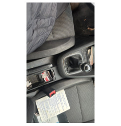 Vitre avant gauche VOLKSWAGEN GOLF 6