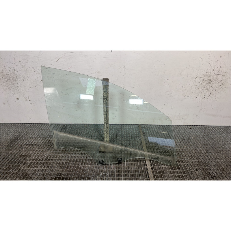 Vitre avant droit RENAULT CLIO 5 Photo n°1