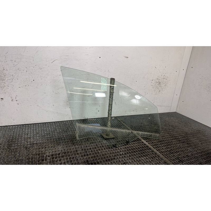 Vitre avant droit RENAULT CLIO 5 Photo n°3