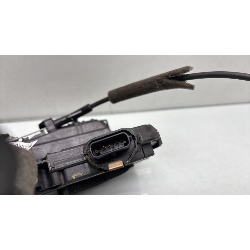 Serrure arriere droit RENAULT CLIO 5 Photo n°4