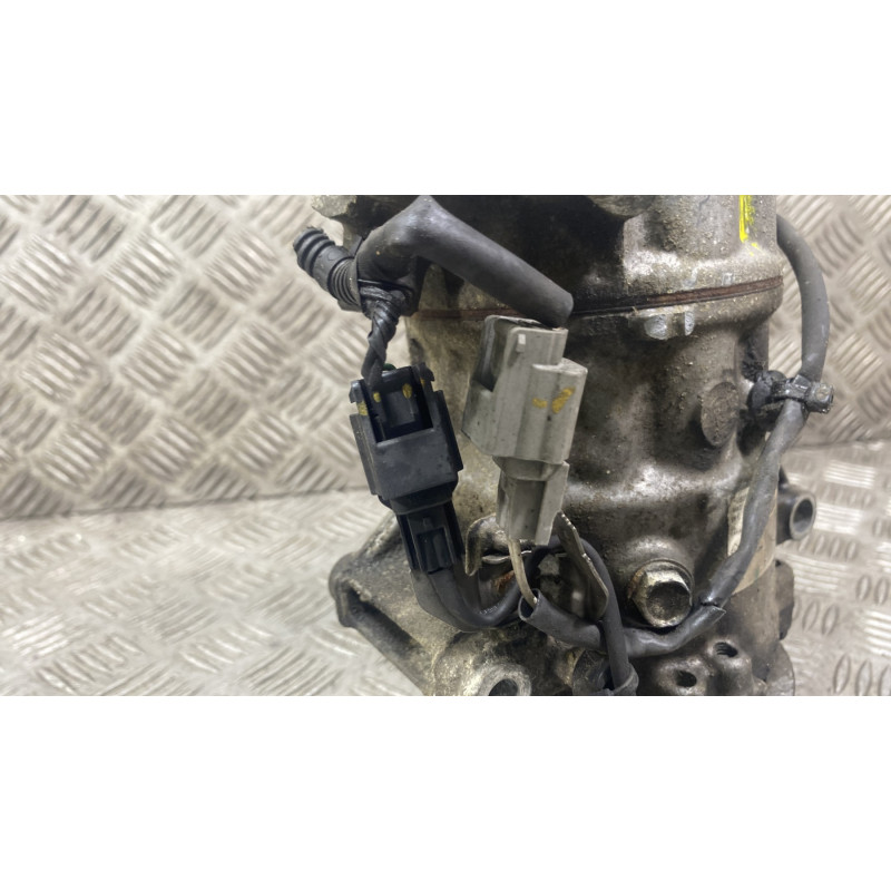 Compresseur clim RENAULT CLIO 5 Photo n°3