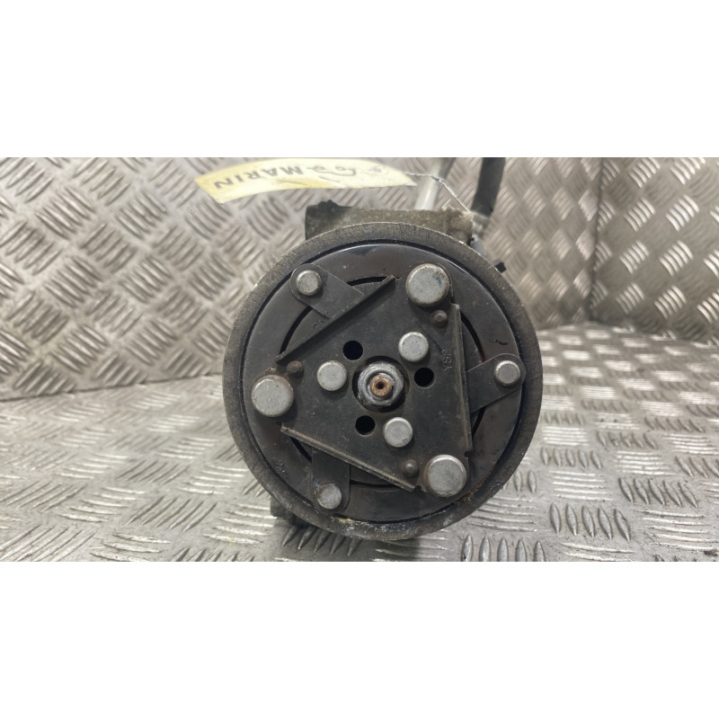 Compresseur clim RENAULT CLIO 5 Photo n°4