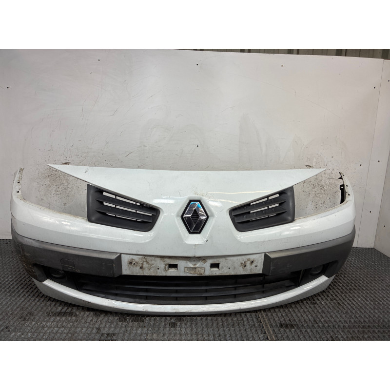 Pare choc avant RENAULT MEGANE 2 Photo n°1