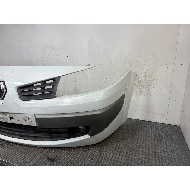 Pare choc avant RENAULT MEGANE 2 Photo n°3