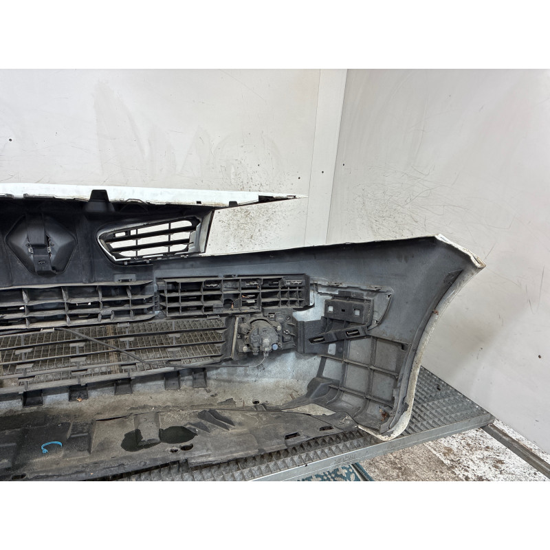 Pare choc avant RENAULT MEGANE 2 Photo n°4