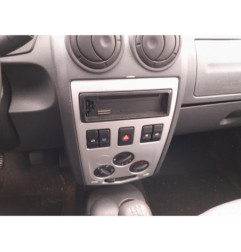 Pare choc avant DACIA LOGAN 1
