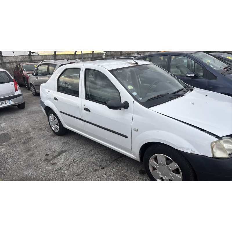 Pare choc avant DACIA LOGAN 1 Photo n°2