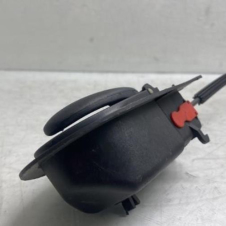 Serrure avant droit FORD FIESTA 4