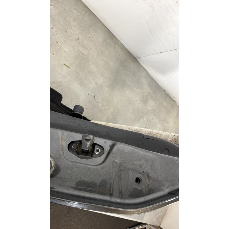 Porte arriere gauche PEUGEOT 208 1 Photo n°4