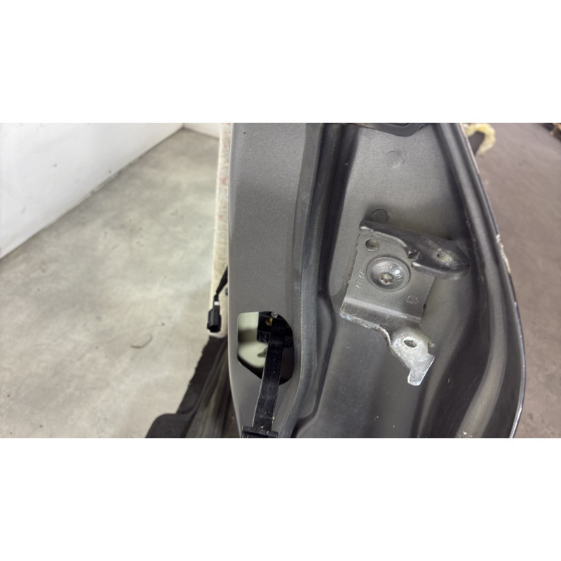 Porte avant gauche PEUGEOT 208 2 Photo n°2