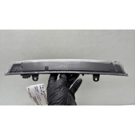 Feu arriere stop central PEUGEOT 208 2