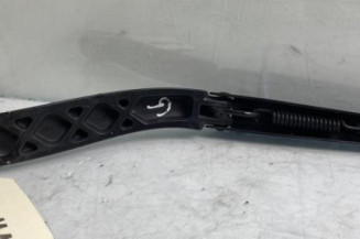 Bras essuie glace avant gauche RENAULT MEGANE 4