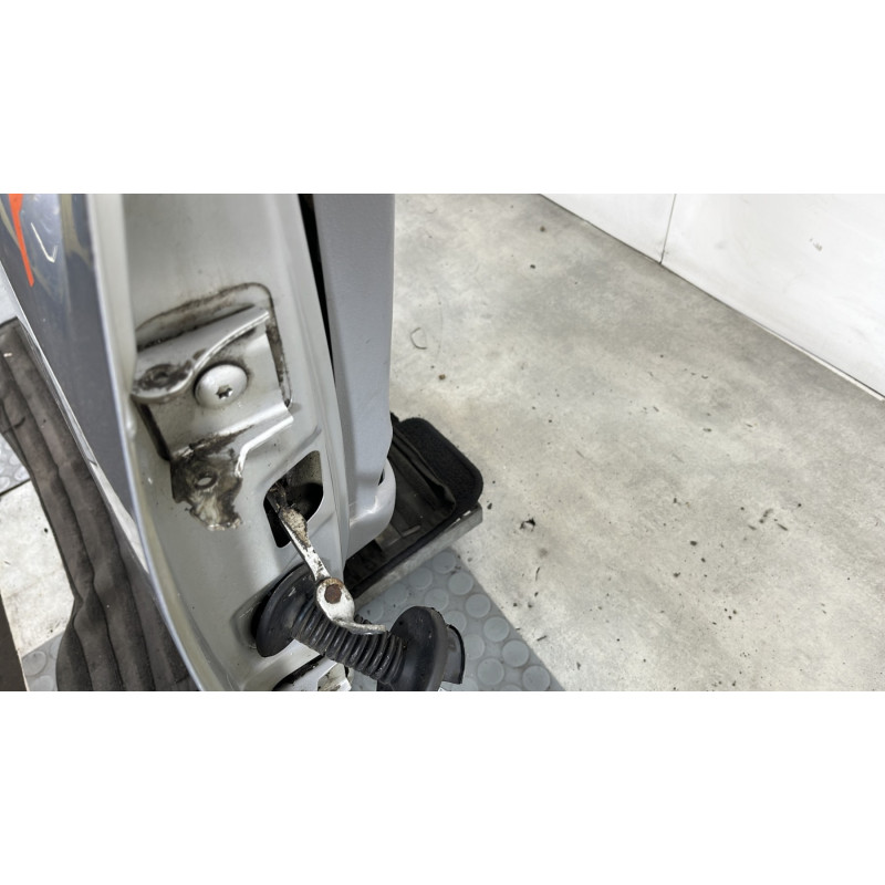 Porte avant droit CITROEN C3 1 Photo n°5