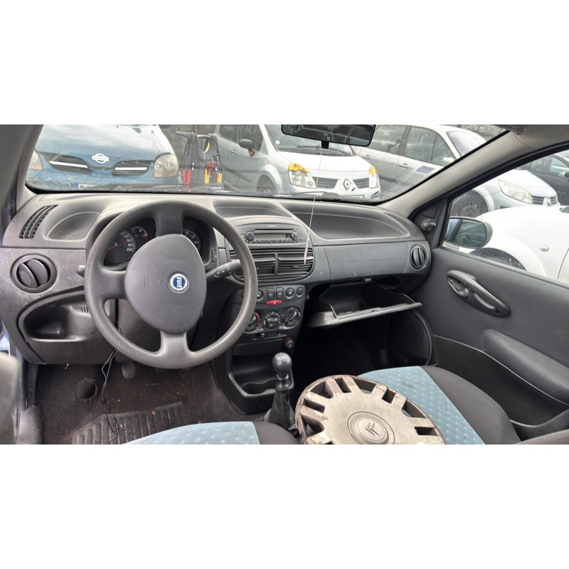 Retroviseur gauche FIAT PUNTO 2 Photo n°3