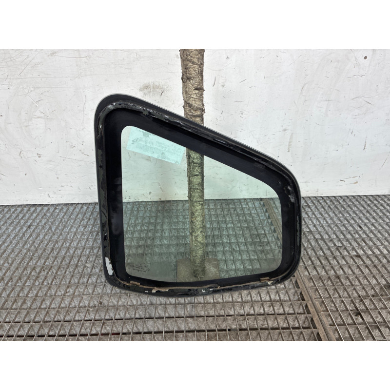 Custode arriere droit DACIA DUSTER 1 Photo n°2