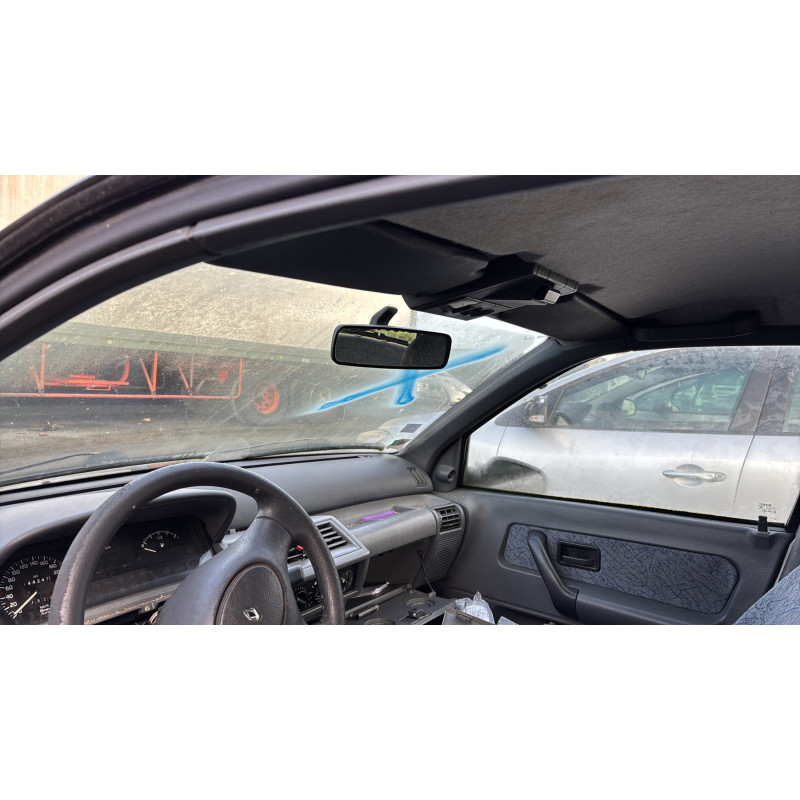 Feu arriere principal gauche (feux) RENAULT CLIO 1 Photo n°17