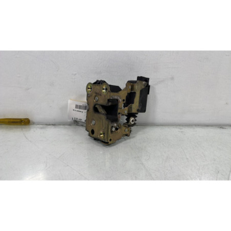 Serrure avant droit RENAULT TWINGO 1