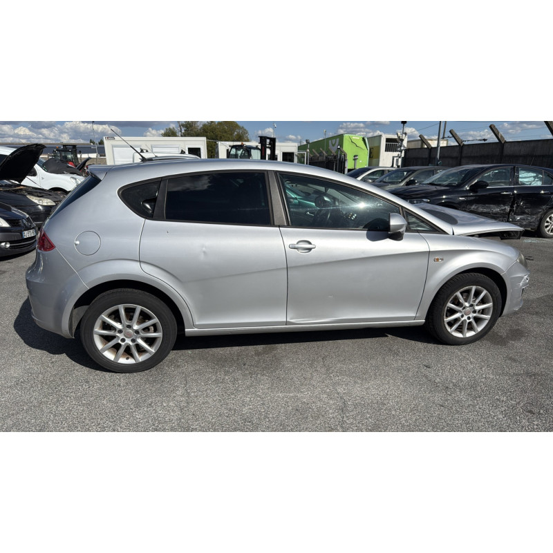 Amortisseur avant gauche SEAT LEON 2 Photo n°11