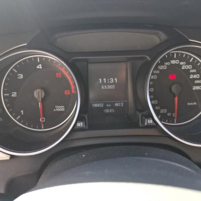 Bouton de coffre AUDI A5 1 Photo n°10