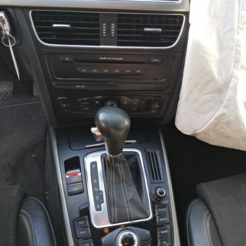 Bouton de coffre AUDI A5 1 Photo n°11