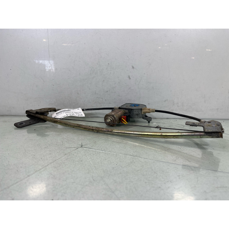 Leve vitre electrique avant gauche CITROEN AX Photo n°3