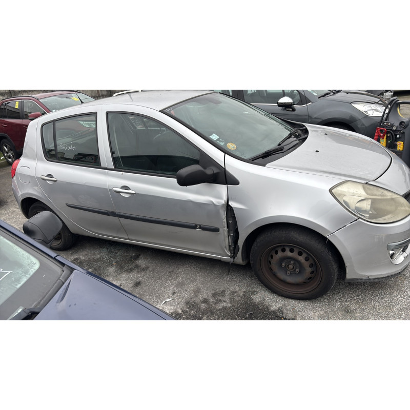 Commodo phare RENAULT CLIO 3 Photo n°17