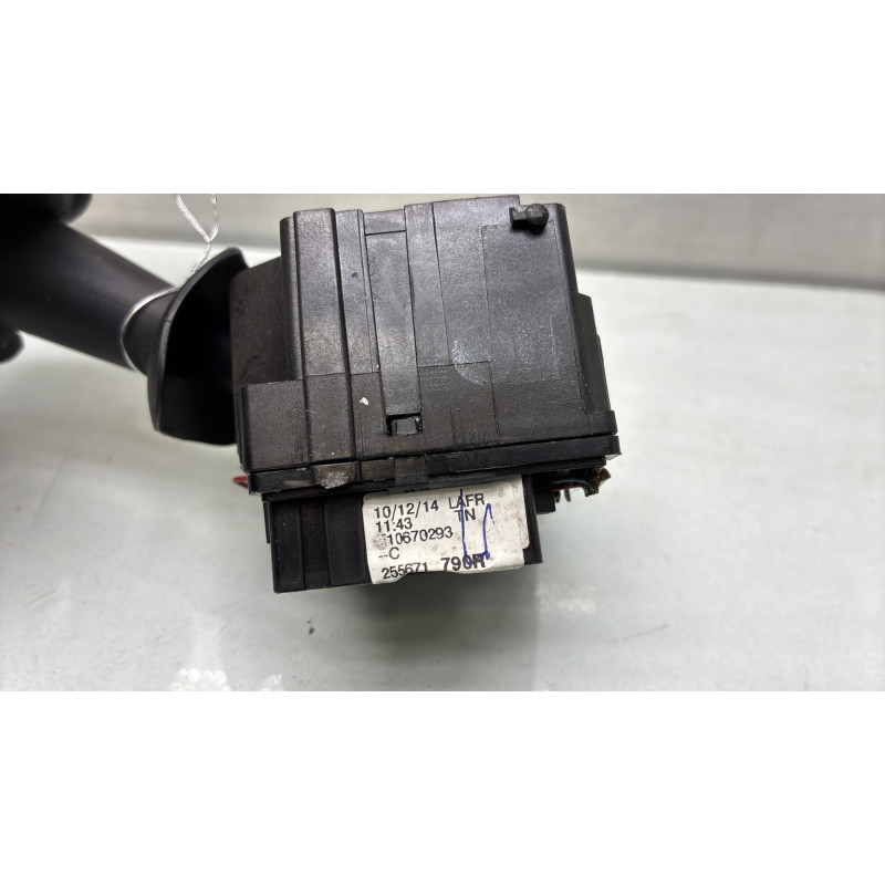 Commodo d'essuie glaces RENAULT CLIO 4 Photo n°4