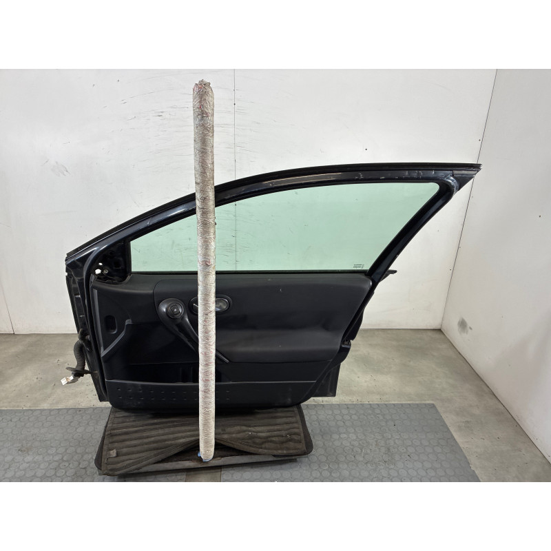 Porte avant droit RENAULT MEGANE 2 Photo n°3