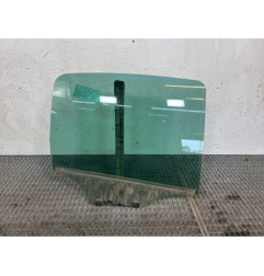 Vitre arriere droit CITROEN C3 2 Photo n°1