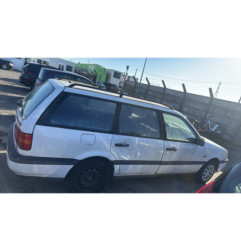 Retroviseur droit VOLKSWAGEN PASSAT 3