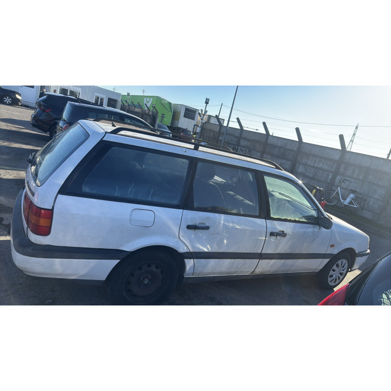 Retroviseur droit VOLKSWAGEN PASSAT 3 Photo n°12