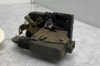 Serrure avant gauche OPEL MOVANO A