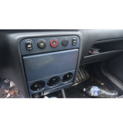 Poignee hayon CITROEN BERLINGO 1